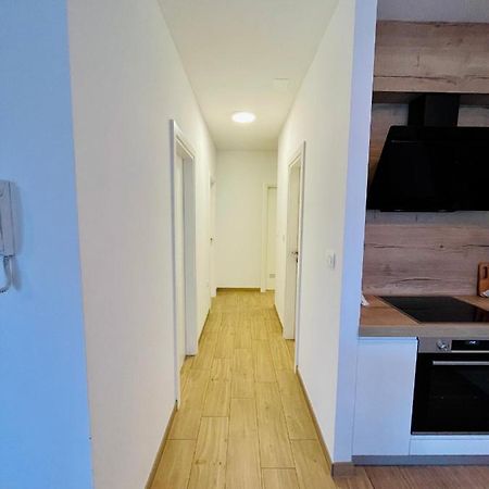Alida Valli Apartment Kaštela Eksteriør bilde