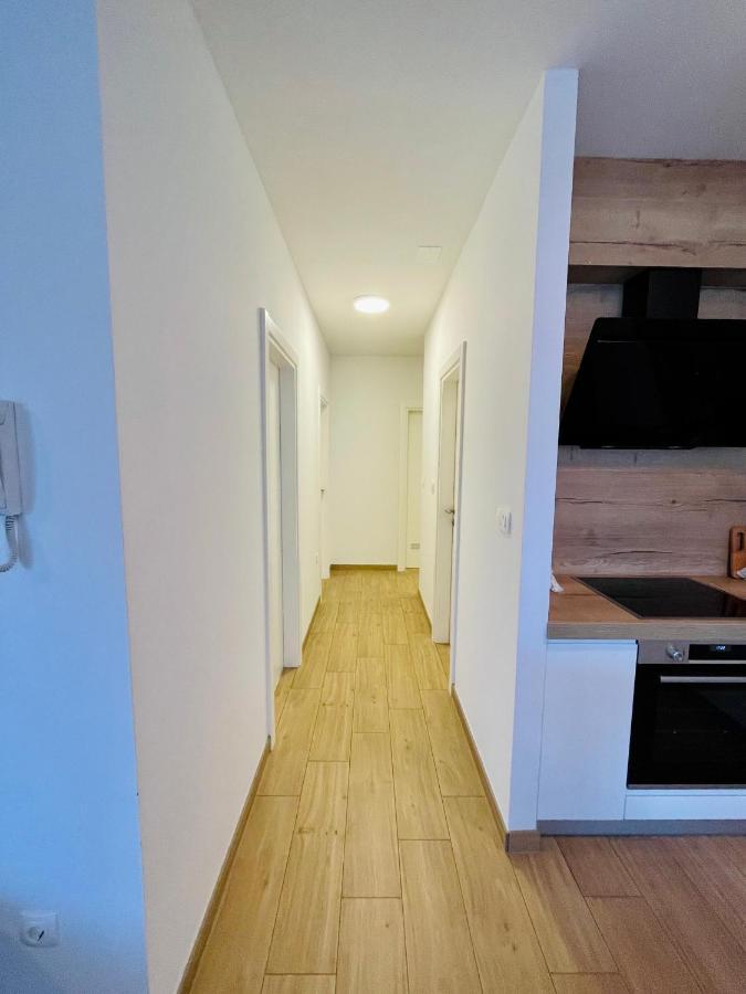 Alida Valli Apartment Kaštela Eksteriør bilde